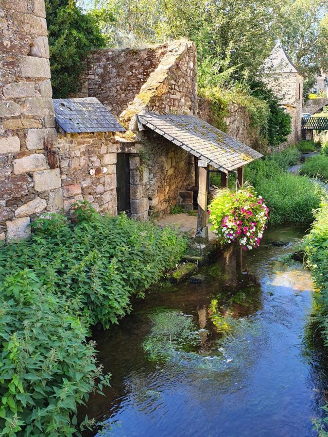 Les Forges Du Lou Homestay Jugon-les-Lacs